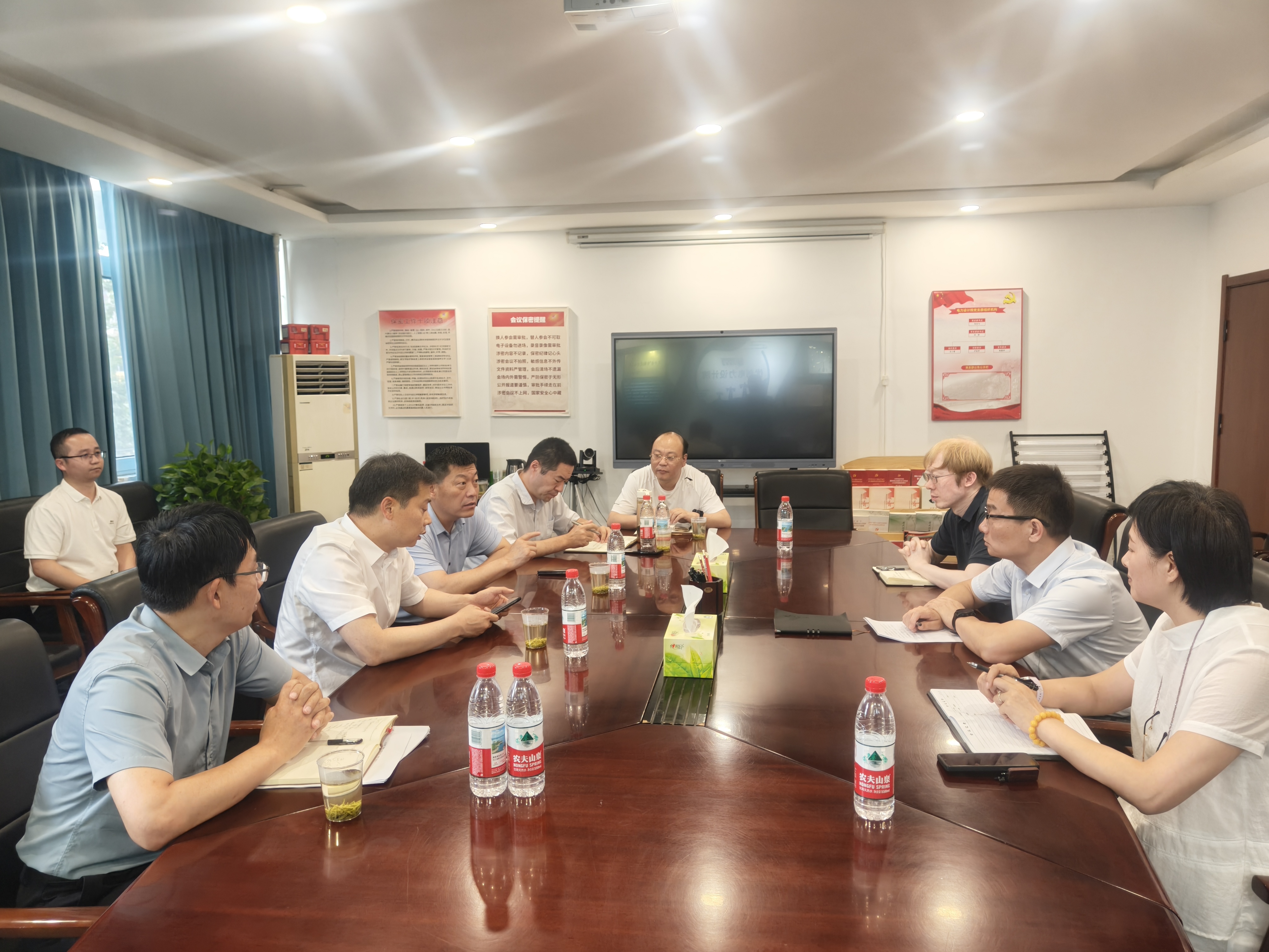 ag娱乐官网