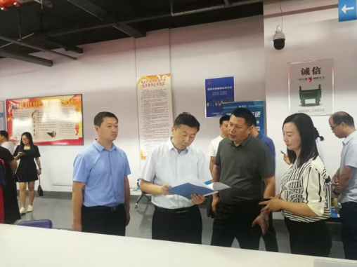 ag娱乐官网